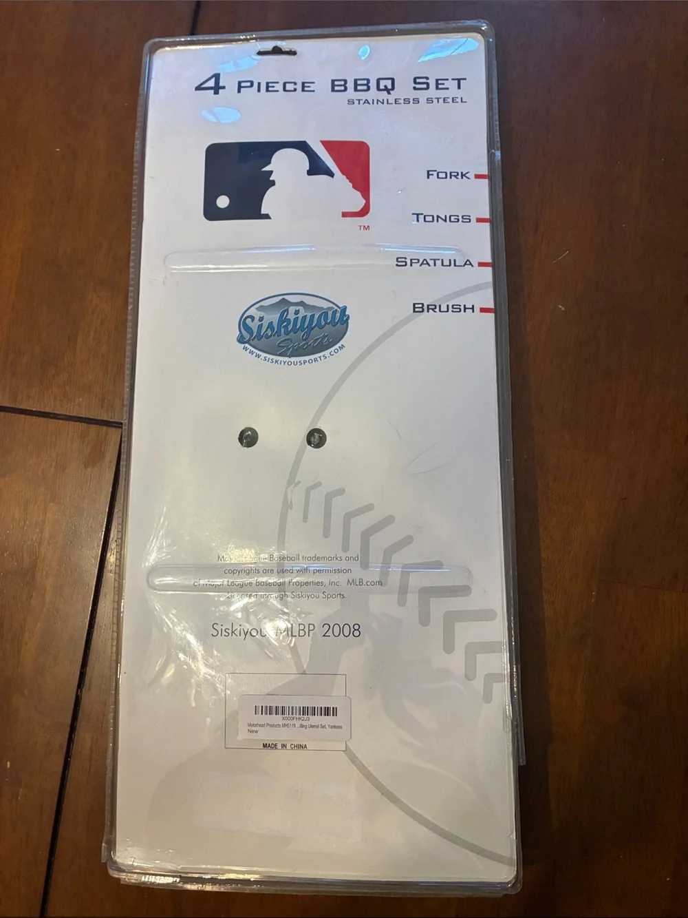 MLB New York Yankees 4 Piece BBQ Set Stainless Steel Siskiyou Sports NEW